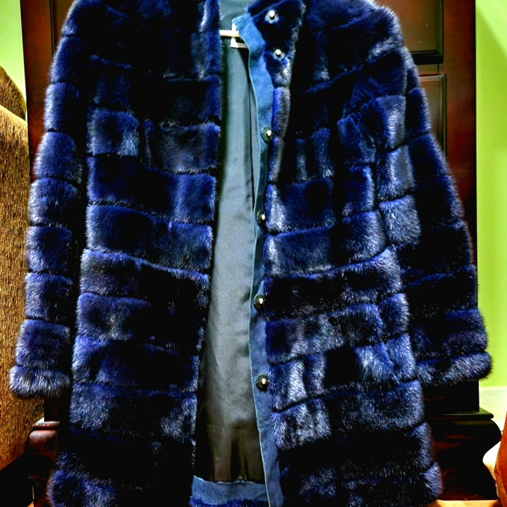 MINK COAT WITH HOODED, SIZE S